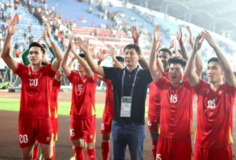 Dưới thời HLV Kim Sang-sik, đội tuyển Việt Nam được kỳ vọng trở lại quỹ đạo thăng tiến trên bảng xếp hạng FIFA.